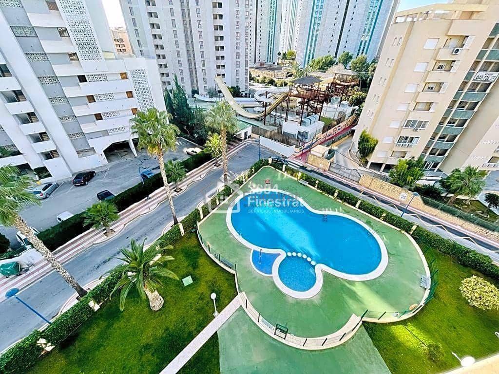 3 bedroom Flat for sale in Benidorm with pool garage - € 256,000 (Ref: 9394447)