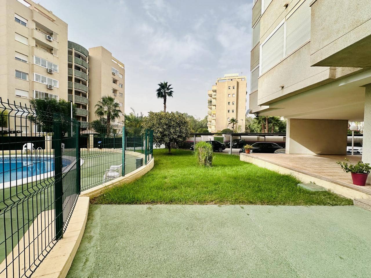 3 bedroom Flat for sale in Benidorm with pool garage - € 256,000 (Ref: 9394447)
