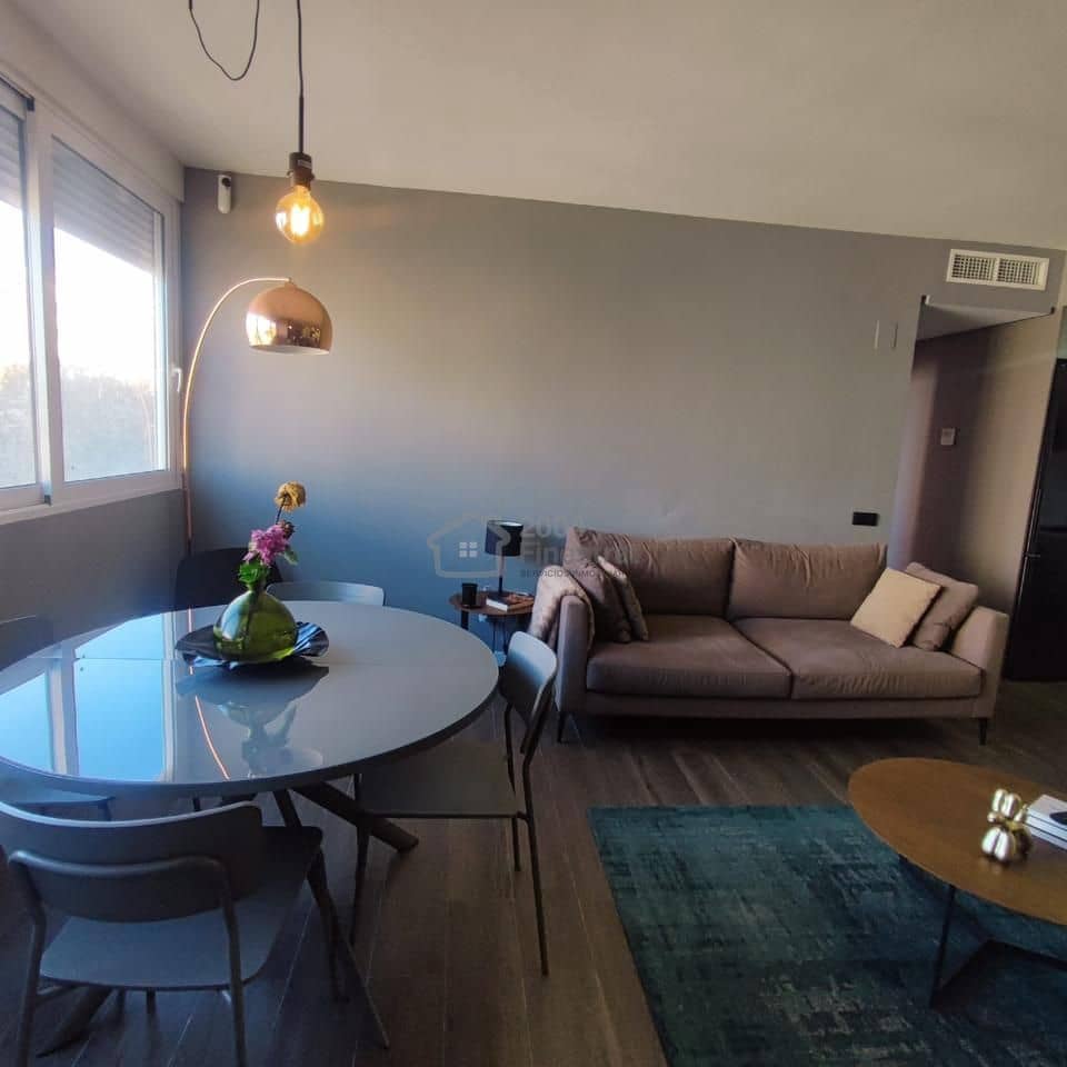 2 soveværelse Lejlighed til salg i Alicante by med swimmingpool garage - € 342.000 (Ref: 9395343)