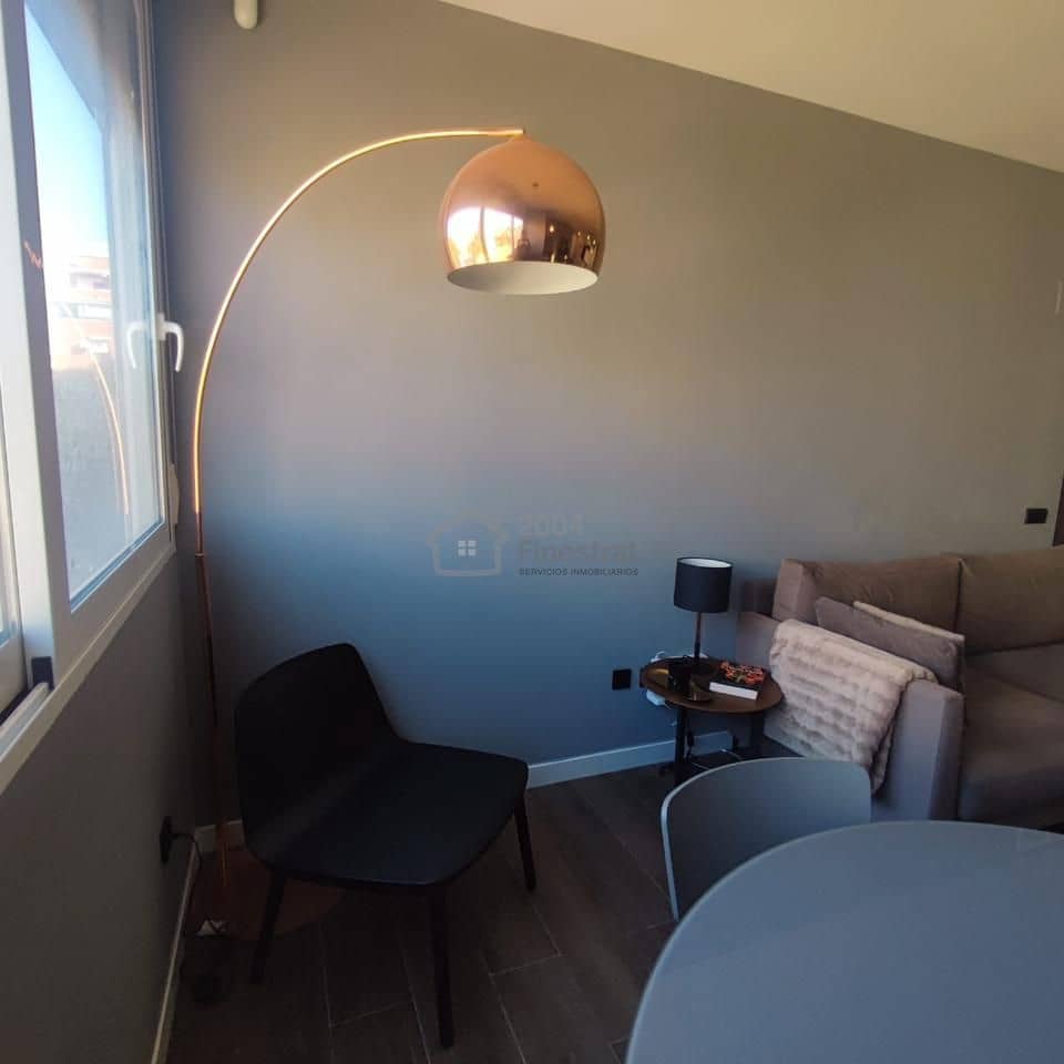 2 soveværelse Lejlighed til salg i Alicante by med swimmingpool garage - € 342.000 (Ref: 9395343)