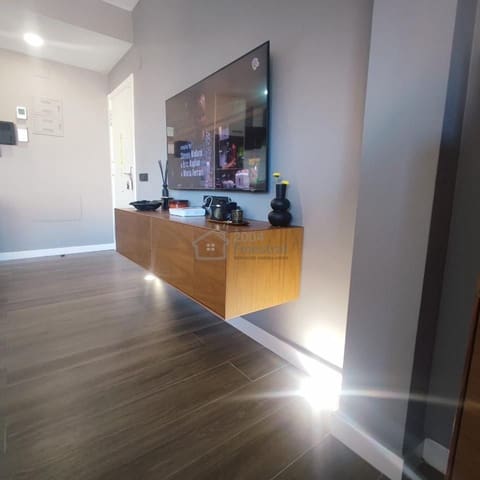 2 soveværelse Lejlighed til salg i Albufereta, Alicante by med swimmingpool garage - € 342.000 (Ref: 9395343)