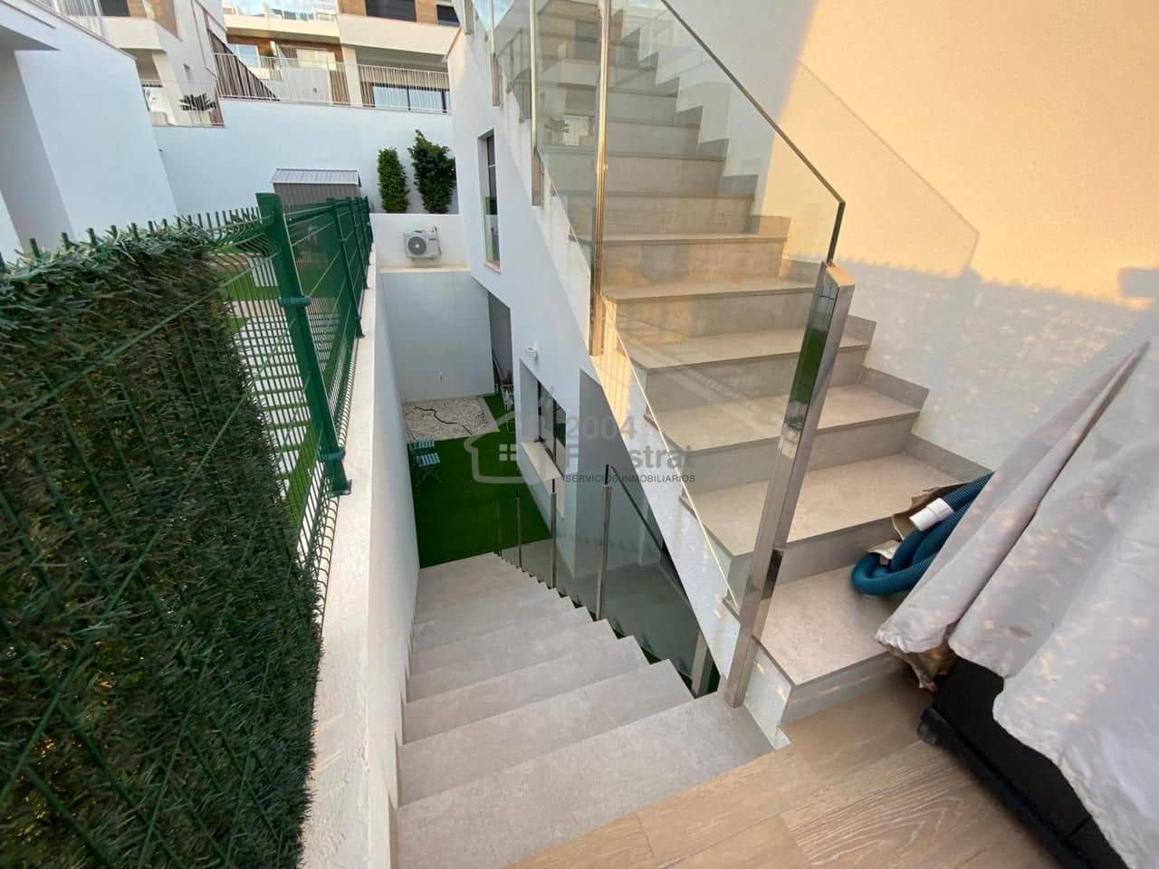 4 sovrum Villa till salu i Finestrat med pool garage - 780 000 € (Ref: 9405906)