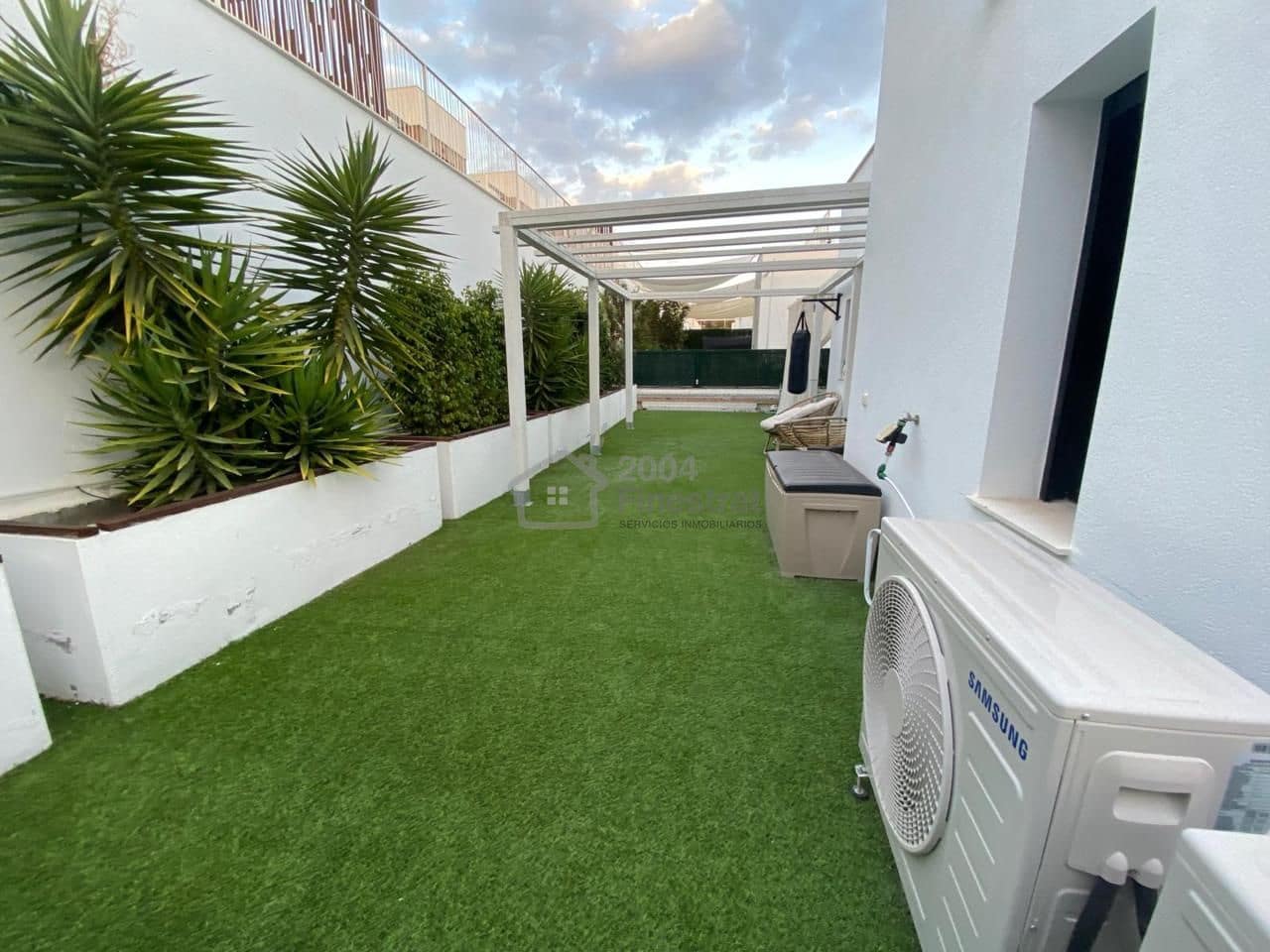 4 sovrum Villa till salu i Finestrat med pool garage - 780 000 € (Ref: 9405906)