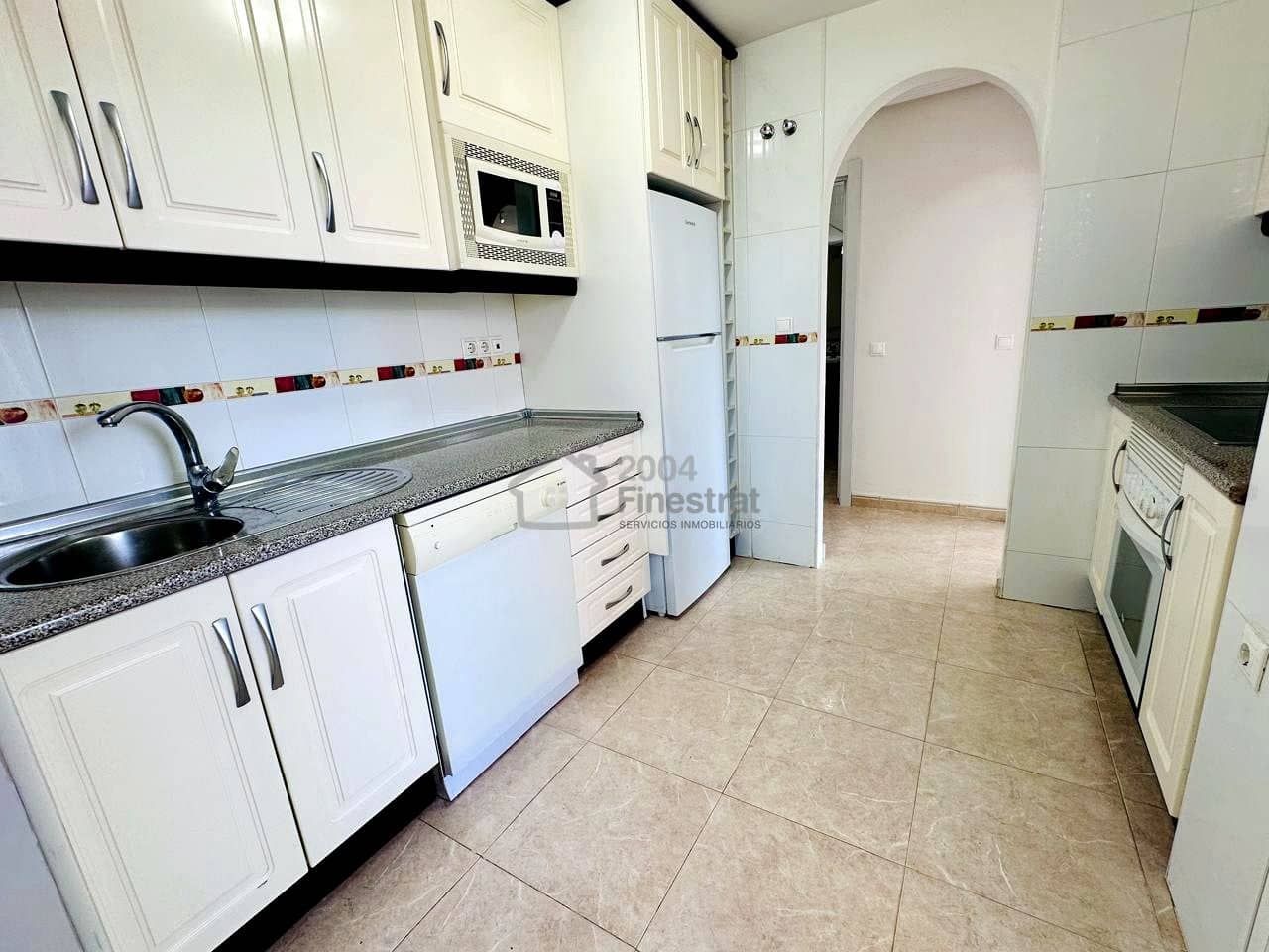 2 makuuhuone Asunto myytävänä paikassa La Villajoyosa / Vila Joiosa mukana uima-altaan 
autotalli - 348 000 € (Ref: 9432097)