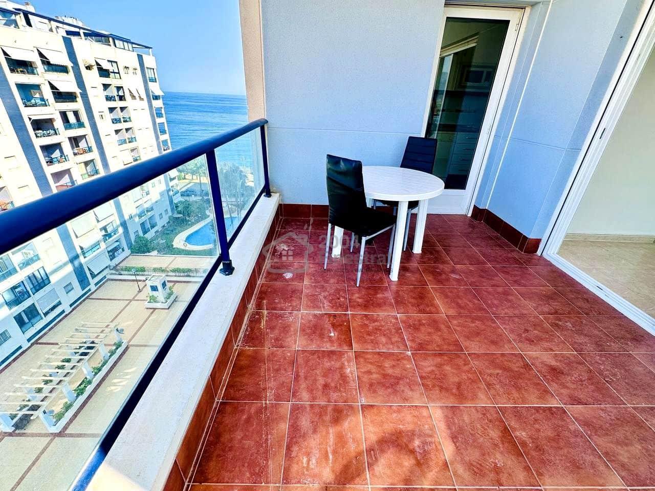 2 makuuhuone Asunto myytävänä paikassa La Villajoyosa / Vila Joiosa mukana uima-altaan 
autotalli - 348 000 € (Ref: 9432097)