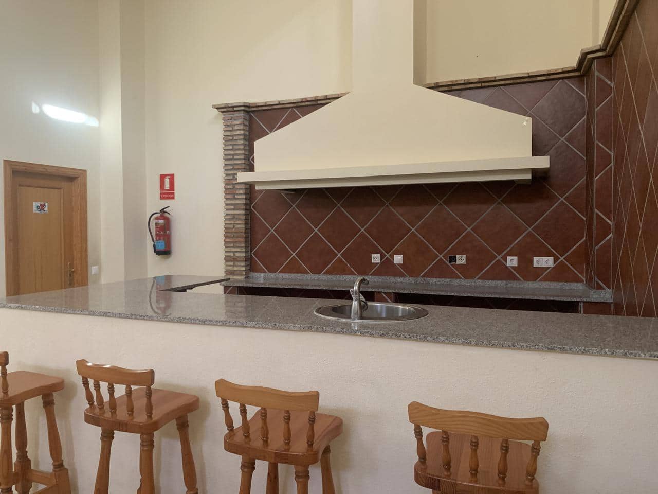 2 makuuhuone Asunto myytävänä paikassa La Villajoyosa / Vila Joiosa mukana uima-altaan 
autotalli - 348 000 € (Ref: 9432097)