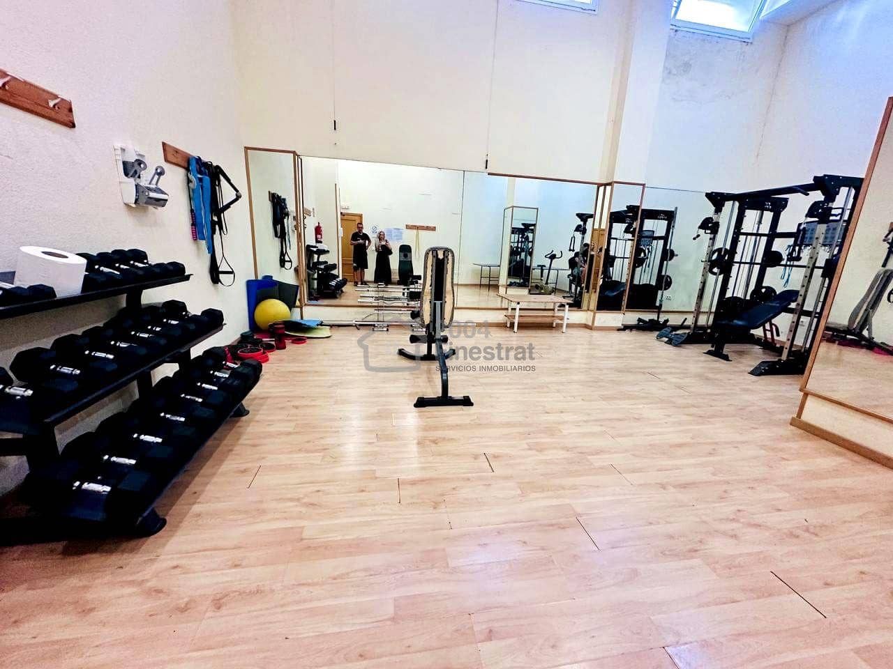 2 makuuhuone Asunto myytävänä paikassa La Villajoyosa / Vila Joiosa mukana uima-altaan 
autotalli - 348 000 € (Ref: 9432097)