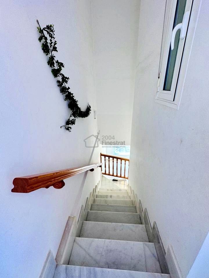 2 bedroom Flat for sale in La Villajoyosa / Vila Joiosa with pool garage - € 348,000 (Ref: 9432097)