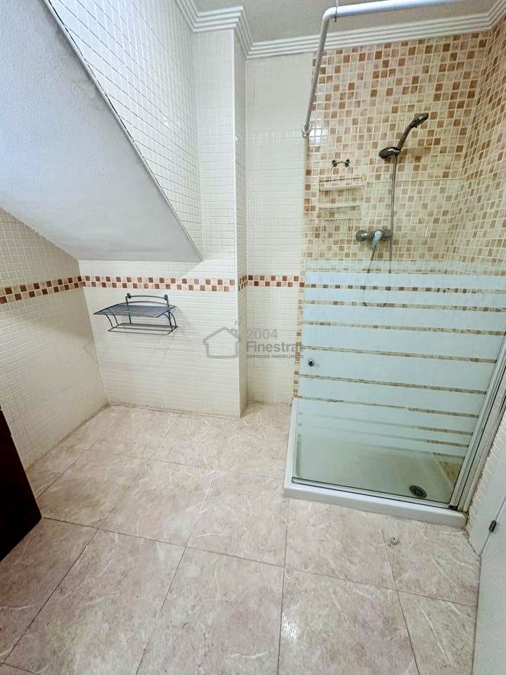 2 bedroom Flat for sale in La Villajoyosa / Vila Joiosa with pool garage - € 348,000 (Ref: 9432097)