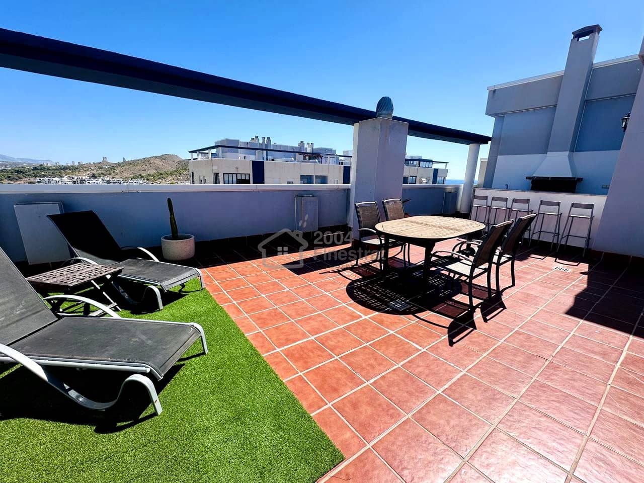2 bedroom Flat for sale in La Villajoyosa / Vila Joiosa with pool garage - € 348,000 (Ref: 9432097)