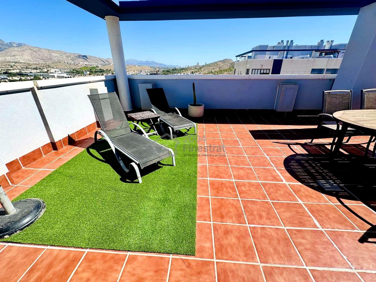 2 bedroom Flat for sale in La Villajoyosa / Vila Joiosa with pool garage - € 348,000 (Ref: 9432097)
