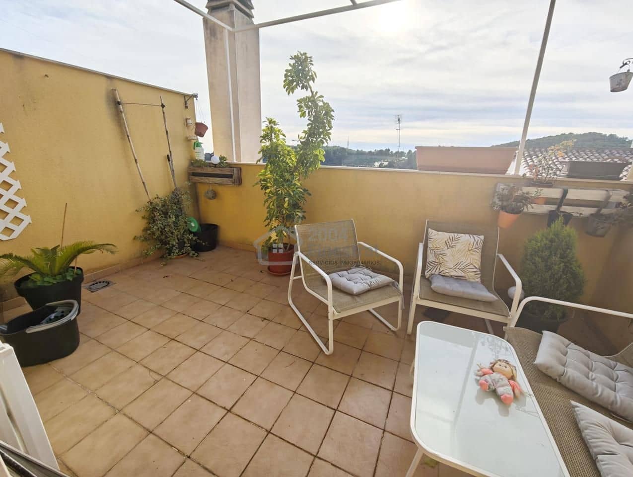 2 makuuhuone Asunto myytävänä paikassa Chirles mukana 
autotalli - 197 000 € (Ref: 9449879)