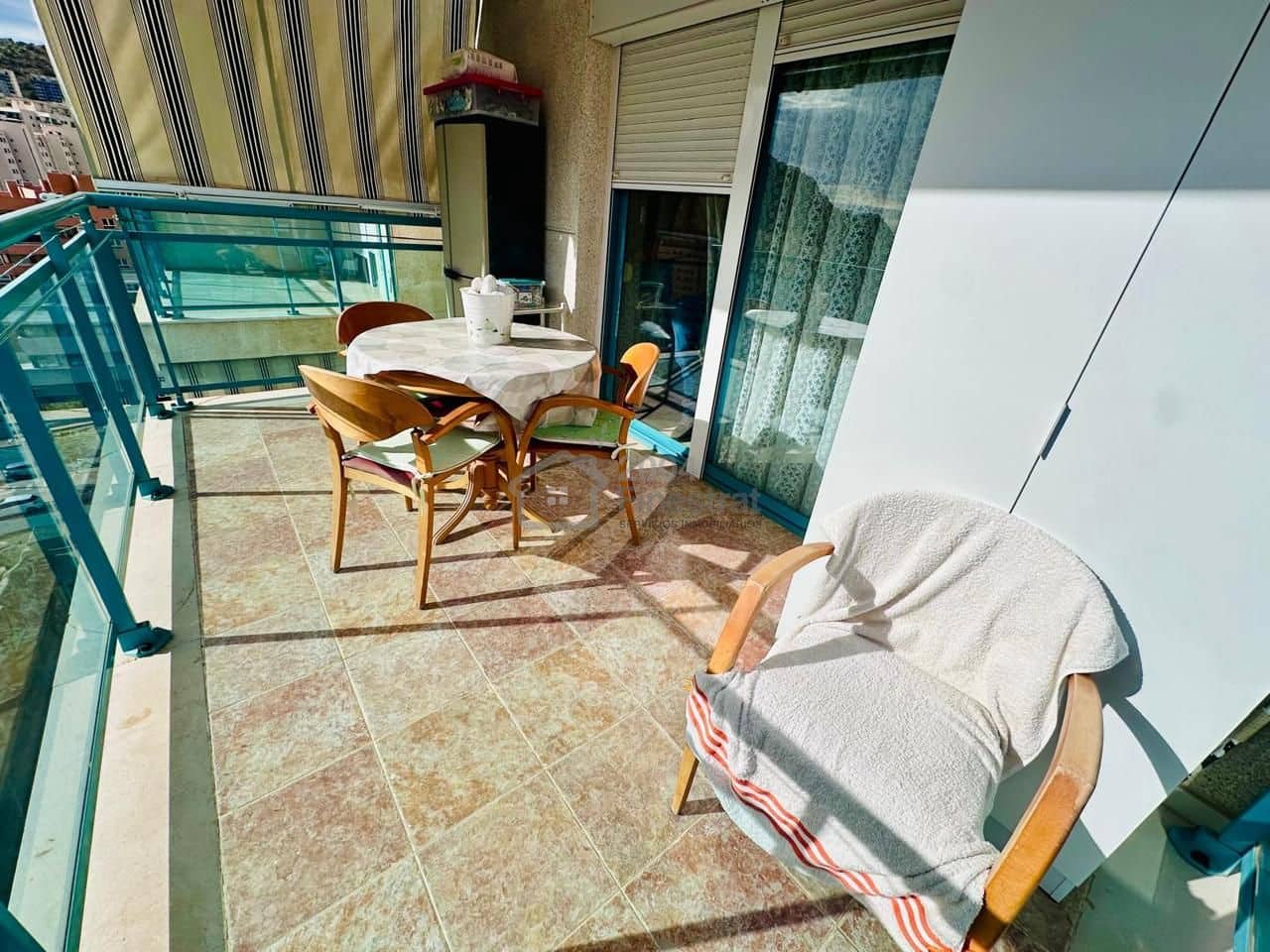 Piso de 2 habitaciones en La Villajoyosa / Vila Joiosa en venta con piscina - 285.000 € (Ref: 9453563)