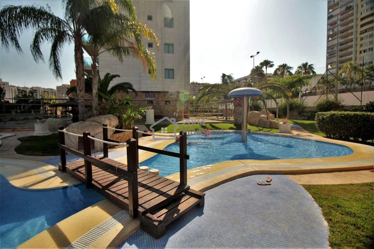 Piso de 2 habitaciones en La Villajoyosa / Vila Joiosa en venta con piscina - 285.000 € (Ref: 9453563)