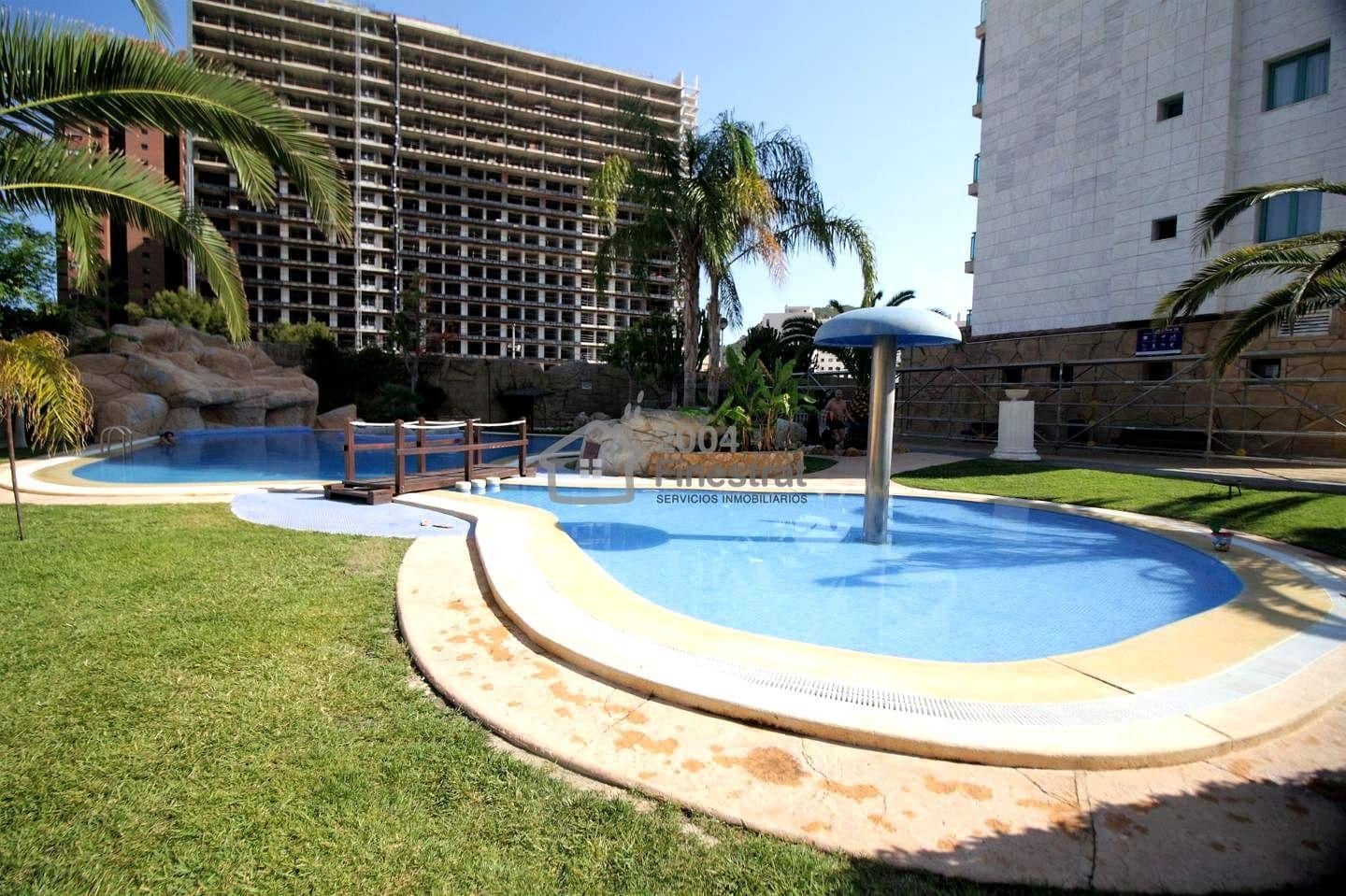 Piso de 2 habitaciones en La Villajoyosa / Vila Joiosa en venta con piscina - 285.000 € (Ref: 9453563)