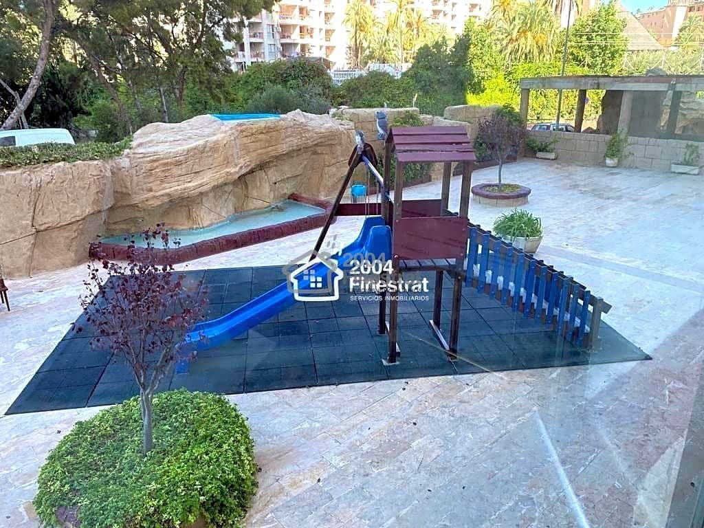 1 bedroom Flat for sale in La Villajoyosa / Vila Joiosa with pool - € 162,000 (Ref: 9485437)