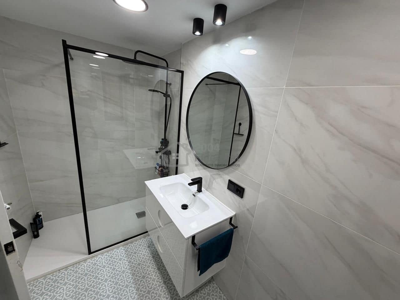 1 bedroom Flat for sale in Benidorm with pool - € 215,000 (Ref: 9497922)