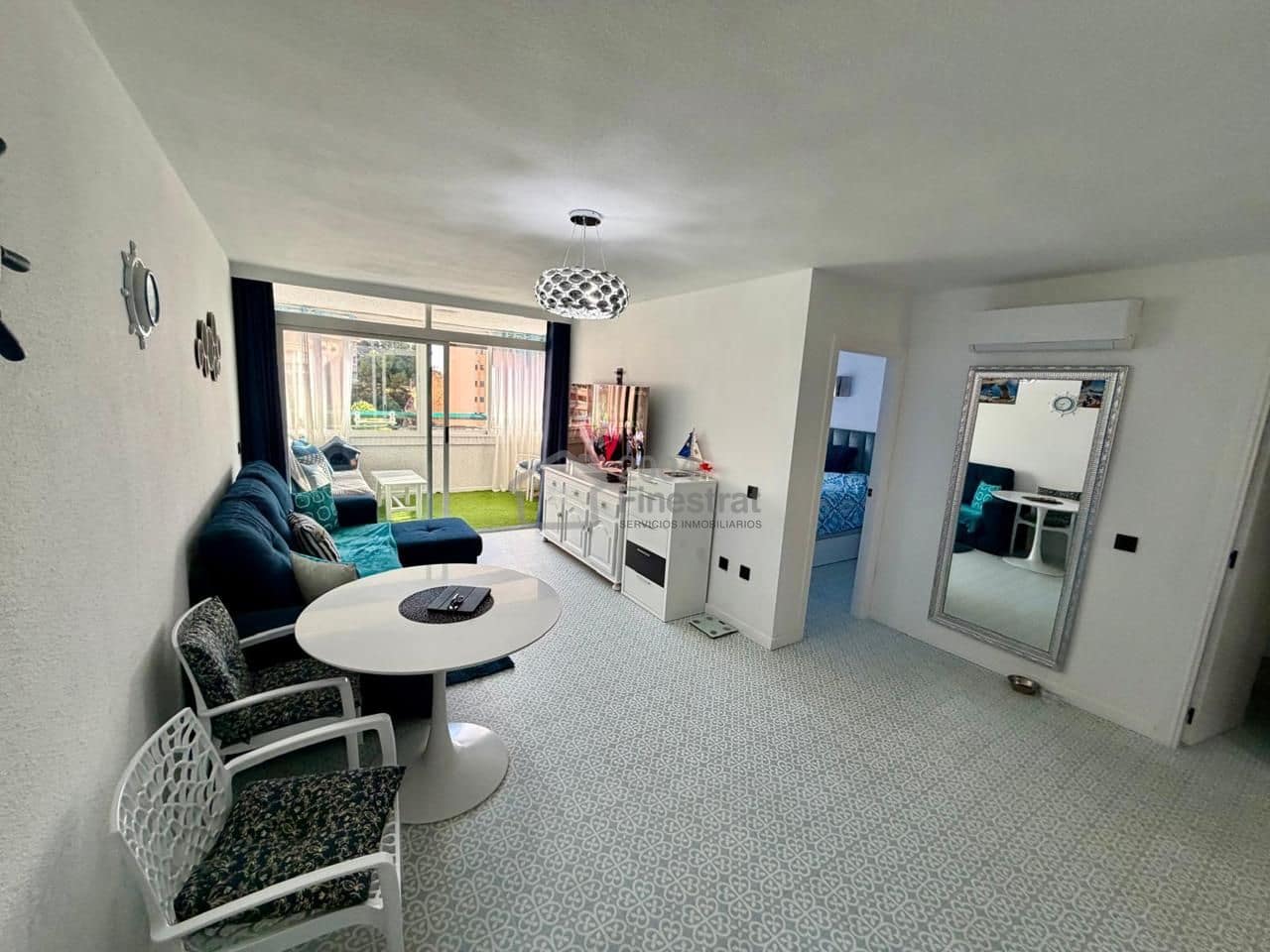 1 bedroom Flat for sale in Benidorm with pool - € 215,000 (Ref: 9497922)