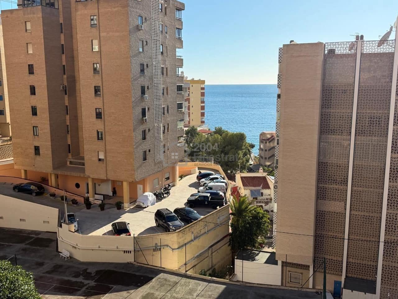 1 bedroom Flat for sale in Benidorm with pool - € 215,000 (Ref: 9497922)