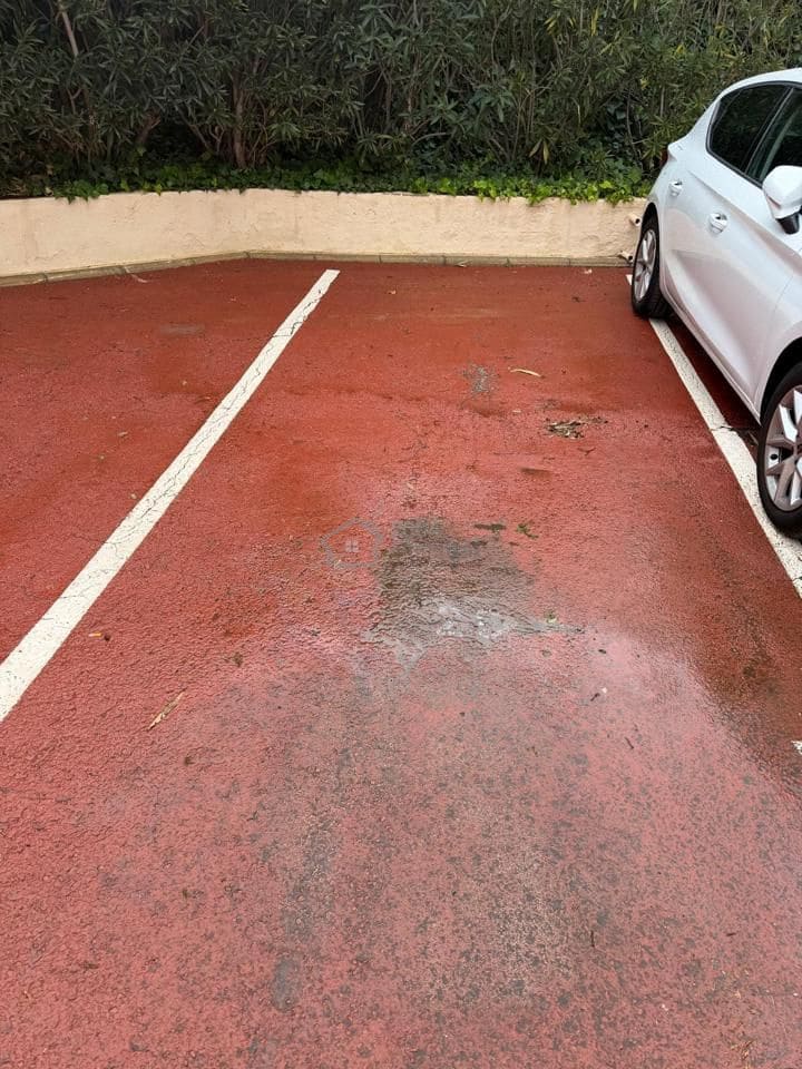 2 bedroom Flat for sale in Benidorm with pool garage - € 270,000 (Ref: 9497923)