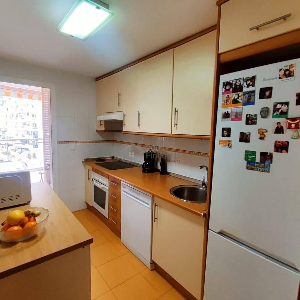 2 soveværelse Lejlighed til salg i Benidorm med swimmingpool garage - € 283.900 (Ref: 9506300)