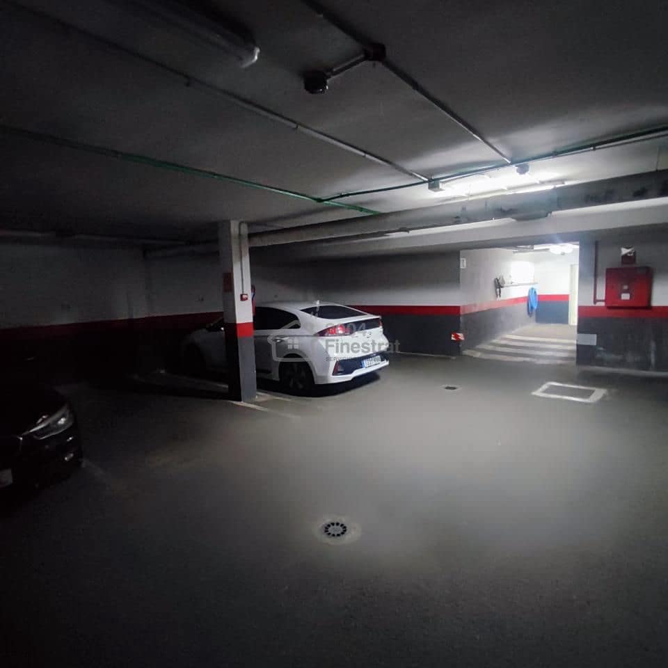 2 soveværelse Lejlighed til salg i Benidorm med swimmingpool garage - € 283.900 (Ref: 9506300)