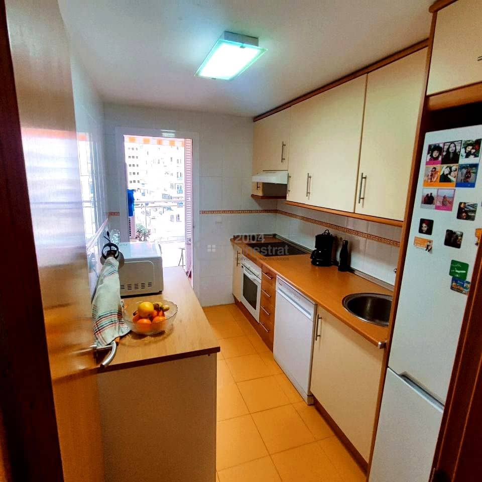 Piso de 2 habitaciones en Benidorm en venta con piscina garaje - 283.900 € (Ref: 9506300)