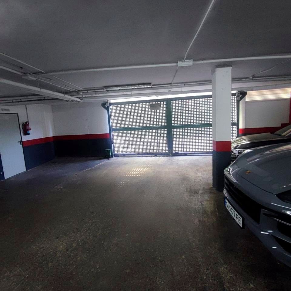 Piso de 2 habitaciones en Benidorm en venta con piscina garaje - 283.900 € (Ref: 9506300)