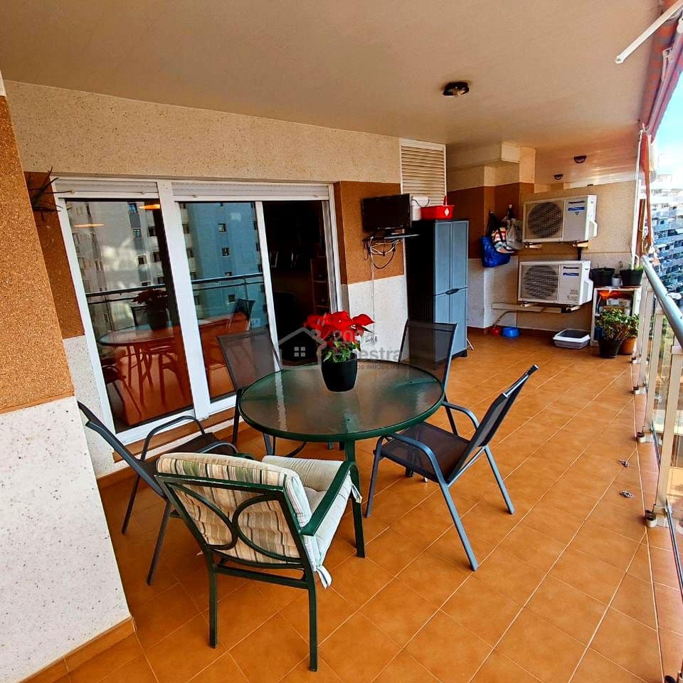 Piso de 2 habitaciones en Benidorm en venta con piscina garaje - 283.900 € (Ref: 9506300)