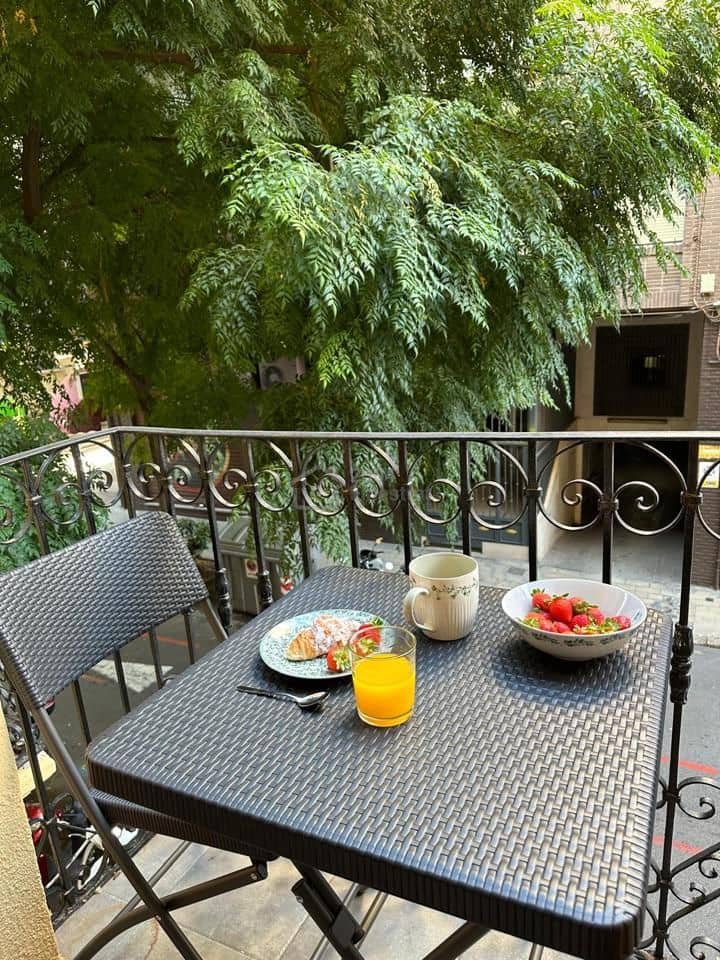 2 quarto Apartamento para arrendar em Alicante cidade - 1 200 € (Ref: 9517915)