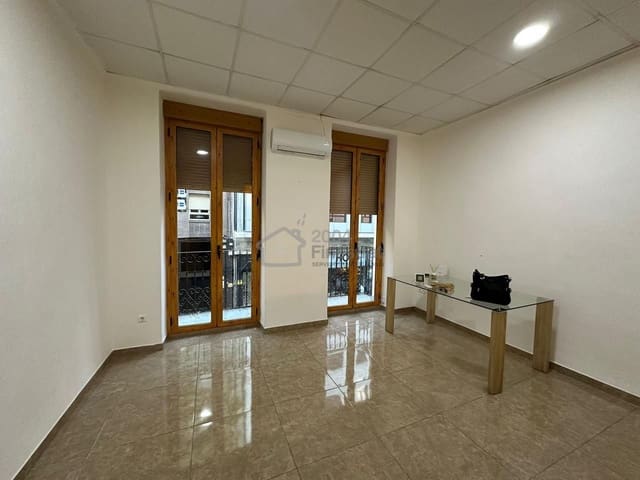 2 quarto Apartamento para arrendar em Ensanche - Diputacion, Alicante cidade - 1 200 € (Ref: 9517915)