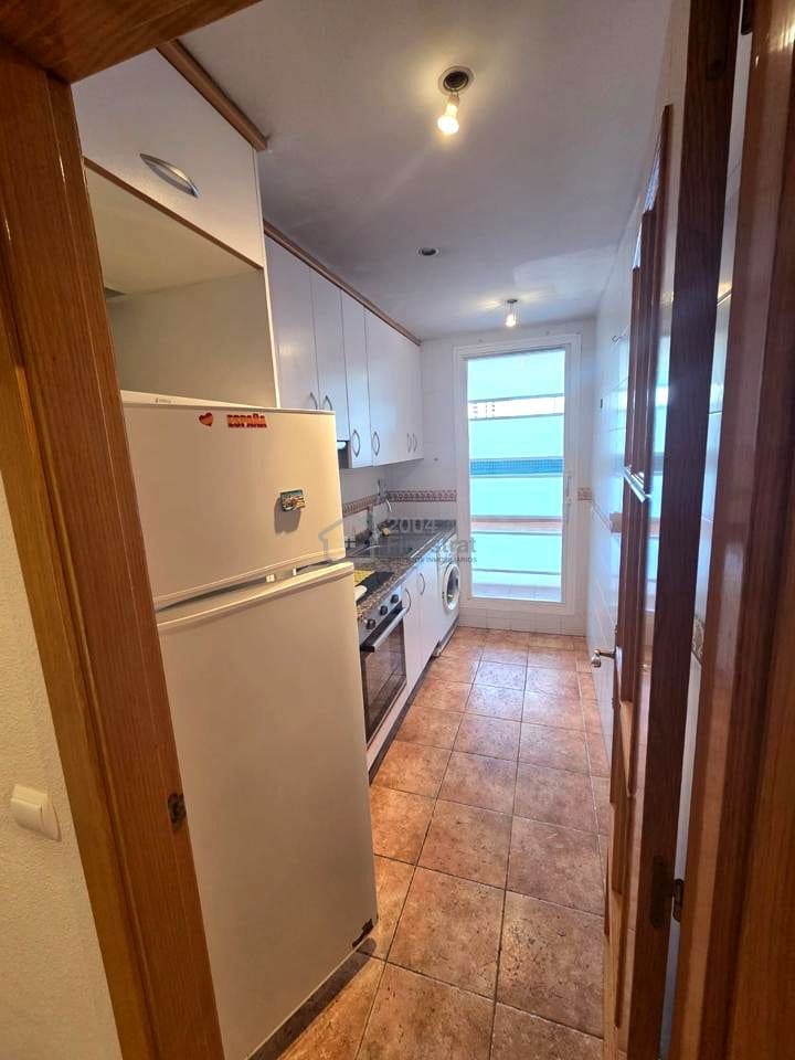 1 soveværelse Lejlighed til leje i La Villajoyosa / Vila Joiosa - € 850 (Ref: 9519280)