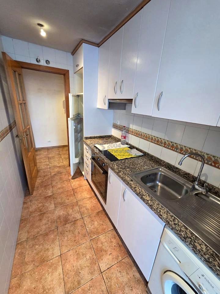 1 soveværelse Lejlighed til leje i La Villajoyosa / Vila Joiosa - € 850 (Ref: 9519280)
