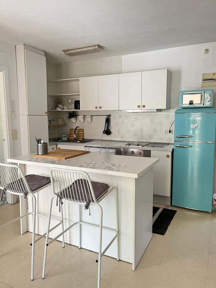 Piso de 1 habitación en Benidorm en alquiler - 800 € (Ref: 9519281)