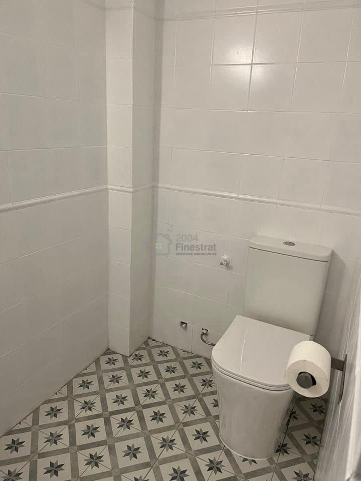 Piso de 1 habitación en Benidorm en alquiler - 800 € (Ref: 9519281)