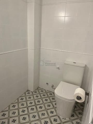 Piso de 1 habitación en Benidorm en alquiler - 800 € (Ref: 9519281)