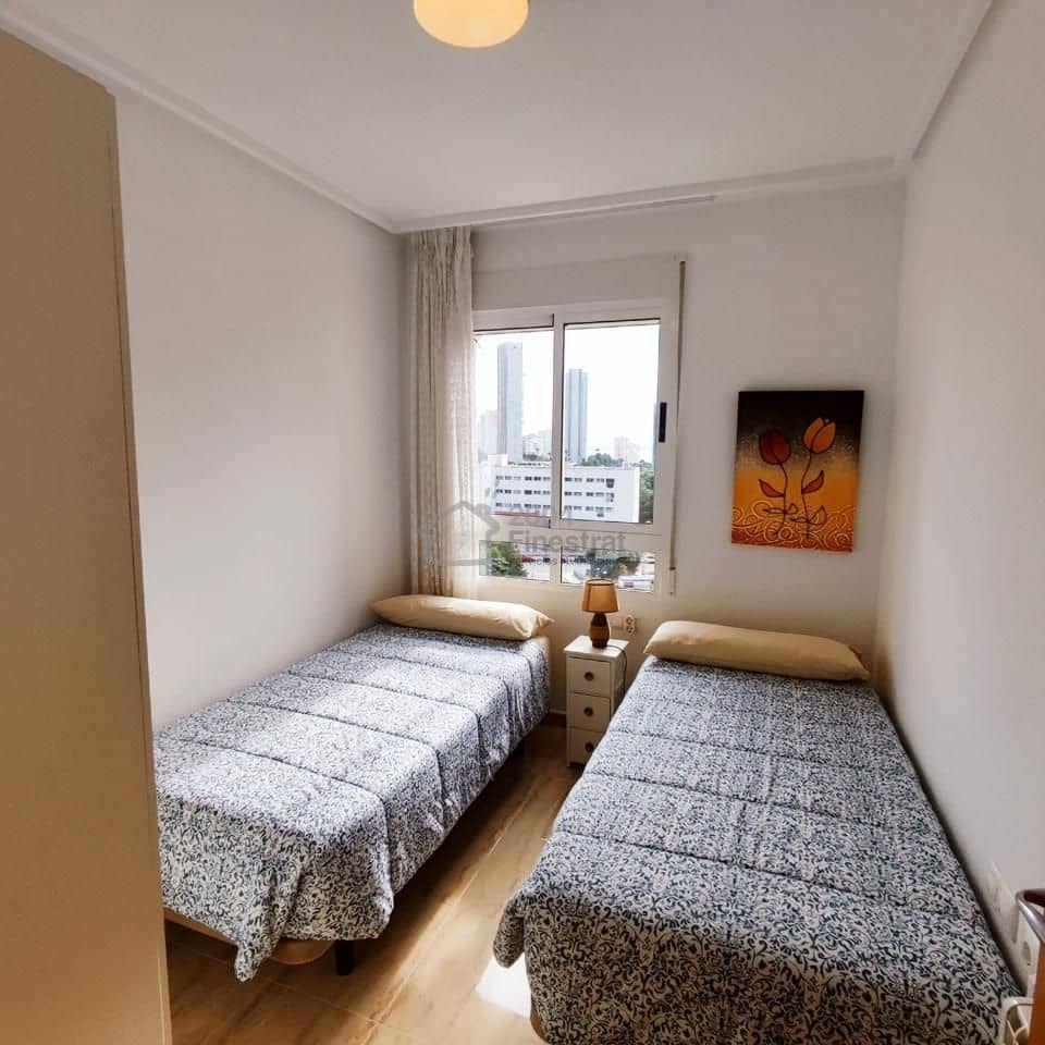 2 soveværelse Lejlighed til salg i Benidorm med swimmingpool garage - € 255.000 (Ref: 9542685)