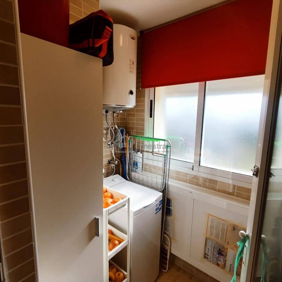 2 soveværelse Lejlighed til salg i Benidorm med swimmingpool garage - € 255.000 (Ref: 9542685)