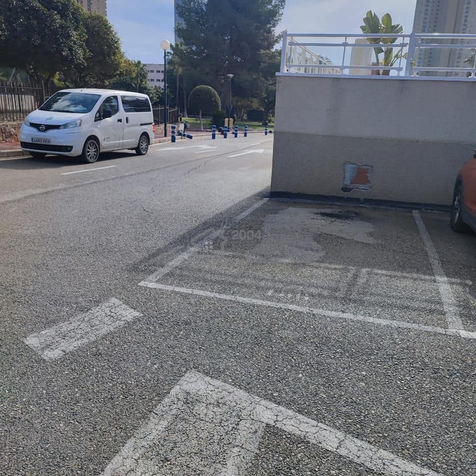 2 soveværelse Lejlighed til salg i Benidorm med swimmingpool garage - € 255.000 (Ref: 9542685)