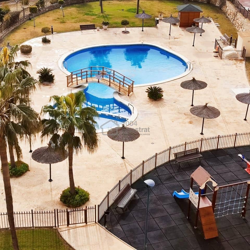 2 soveværelse Lejlighed til salg i Benidorm med swimmingpool garage - € 255.000 (Ref: 9542685)