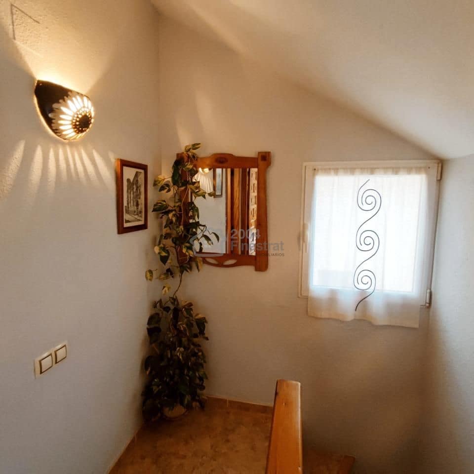 3 soverom Villa til salgs i La Nucia med svømmebasseng - € 299 000 (Ref: 9558027)