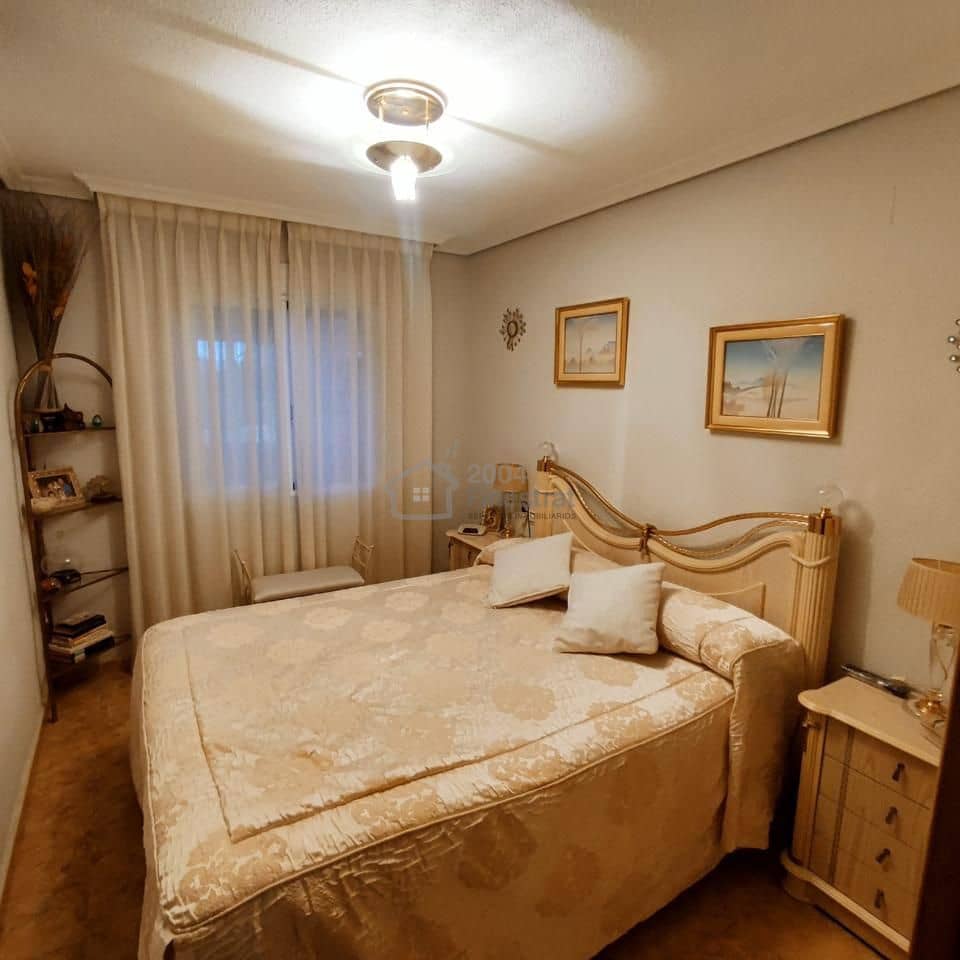 3 soverom Villa til salgs i La Nucia med svømmebasseng - € 299 000 (Ref: 9558027)