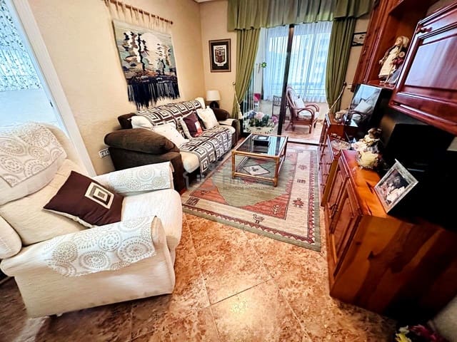 2 makuuhuone Asunto myytävänä paikassa Cala de Finestrat, Finestrat mukana uima-altaan - 198 000 € (Ref: 9563762)