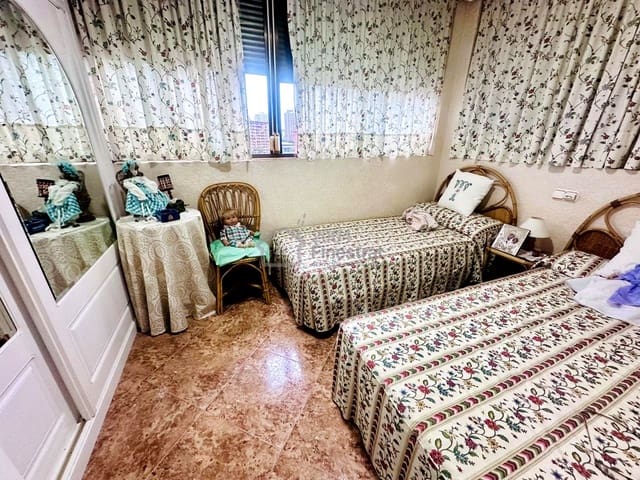 2 makuuhuone Asunto myytävänä paikassa Cala de Finestrat, Finestrat mukana uima-altaan - 198 000 € (Ref: 9563762)