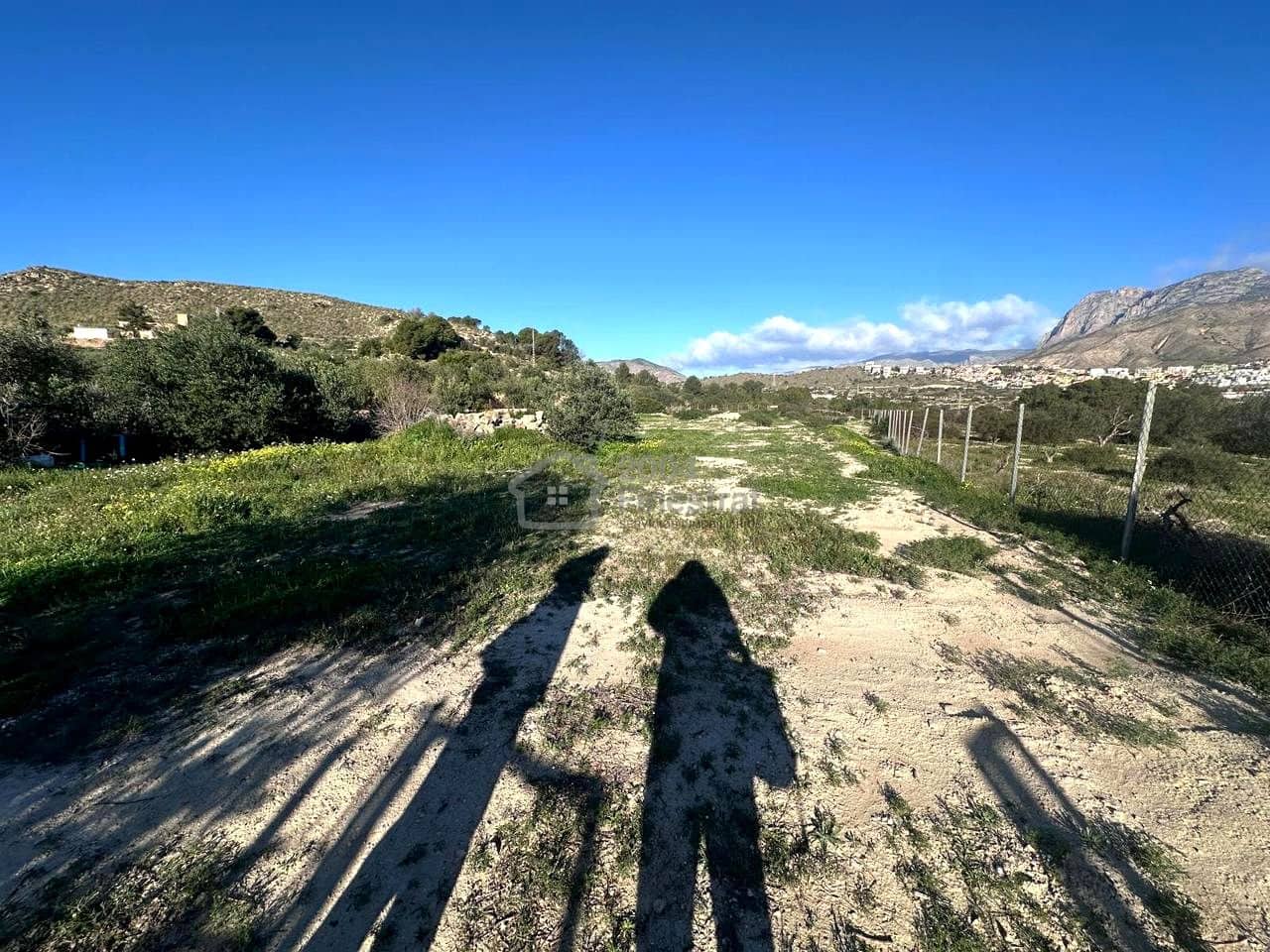 Grond te huur in La Villajoyosa / Vila Joiosa - € 650 (Ref: 9566617)