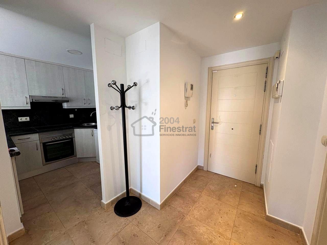 1 bedroom Flat for rent in Benidorm with garage - € 990 (Ref: 9584642)