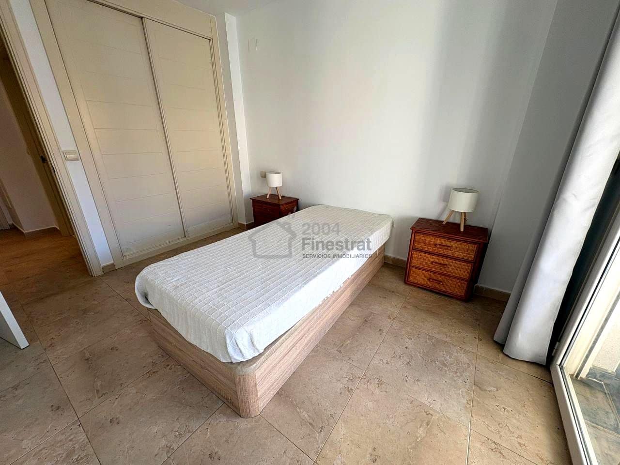 1 bedroom Flat for rent in Benidorm with garage - € 990 (Ref: 9584642)