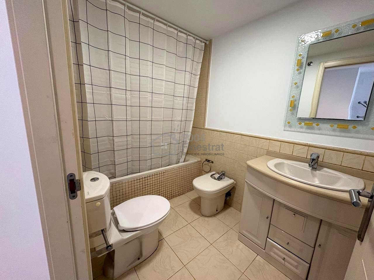 1 bedroom Flat for rent in Benidorm with garage - € 990 (Ref: 9584642)