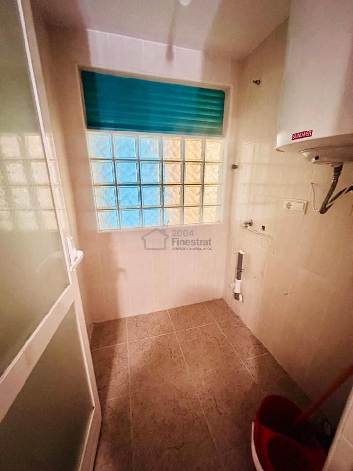 2 bedroom Flat for sale in Benidorm with garage - € 289,000 (Ref: 9626904)