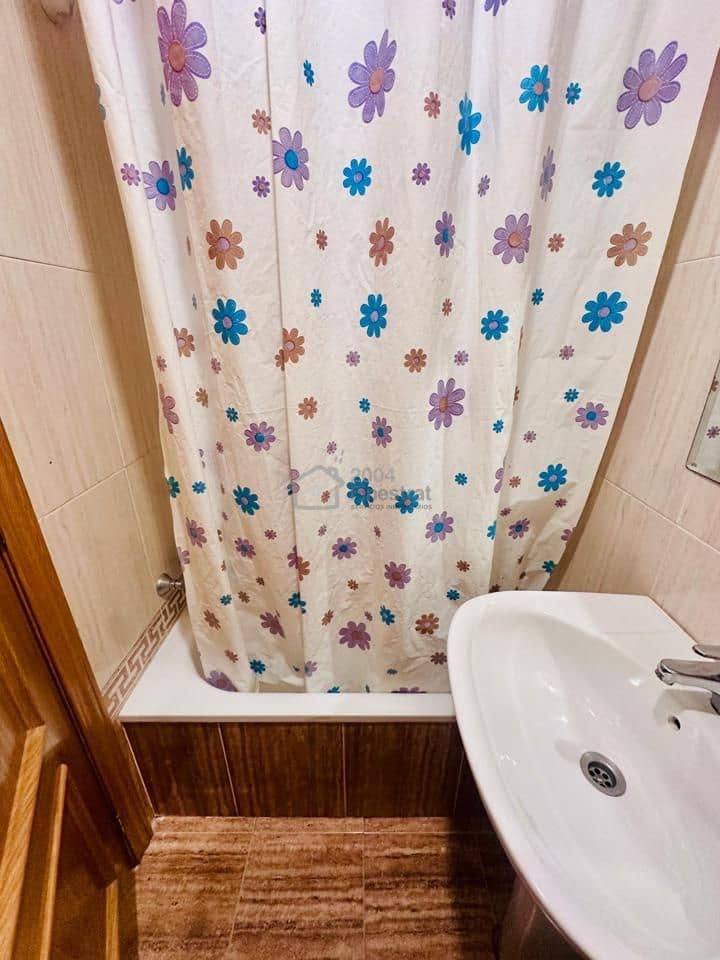 2 bedroom Flat for sale in Benidorm with garage - € 289,000 (Ref: 9626904)